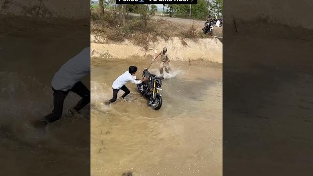 Mt15 bike police vs bike rider ️#viralvideo #rider #mt15bike #mt15 #shortsvideo #shorts #short Mt15 bike police vs bike rider ️#viralvideo #rider #mt15bike #mt15 #shortsvideo #shorts #short