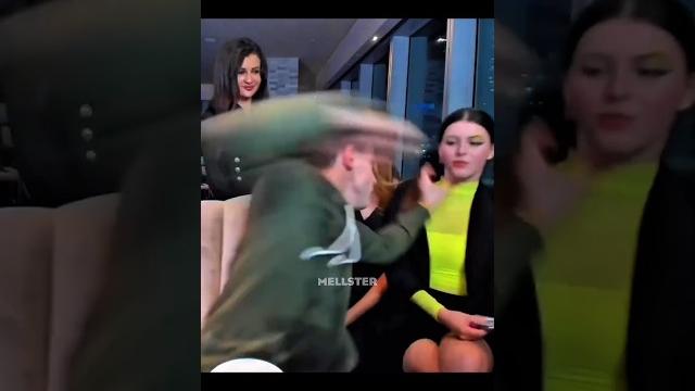 Mellstory punches a girl ll Mellstory punches a girl ll
