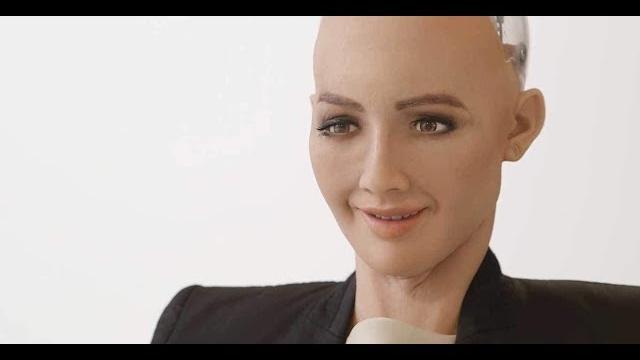 Meet sophia: the first robot declared a citizen by saudi arabia Meet sophia: the first robot declared a citizen by saudi arabia