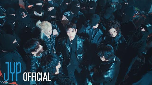 Stray kids "walkin on water" m/v Stray kids "walkin on water" m/v
