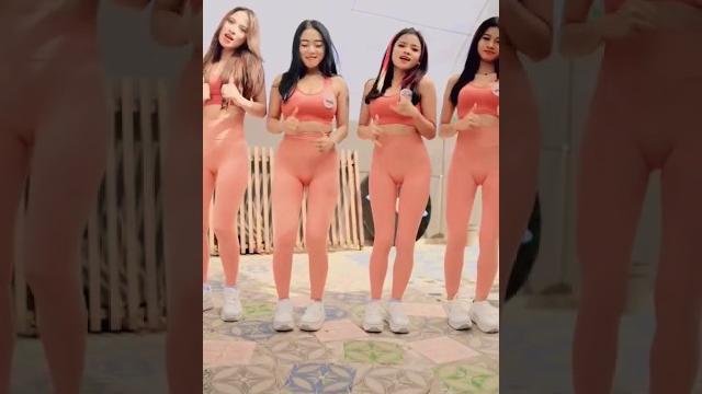Spg pamer memek sempit Spg pamer memek sempit