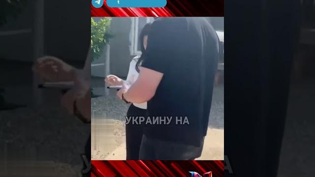 Полицейские задержали под симферополем 24-летнюю эльназ чарухову за поддержку украины во "вконтакте" Полицейские задержали под симферополем 24-летнюю эльназ чарухову за поддержку украины во "вконтакте"