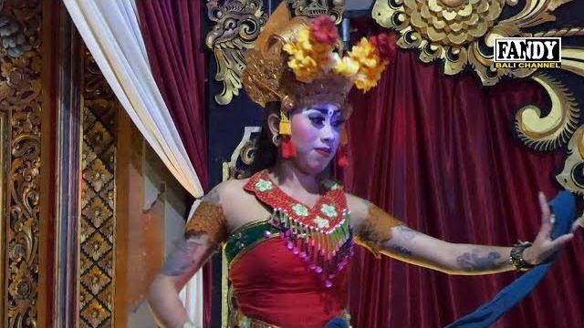 Joget bertato menggoyang hut stt Joget bertato menggoyang hut stt