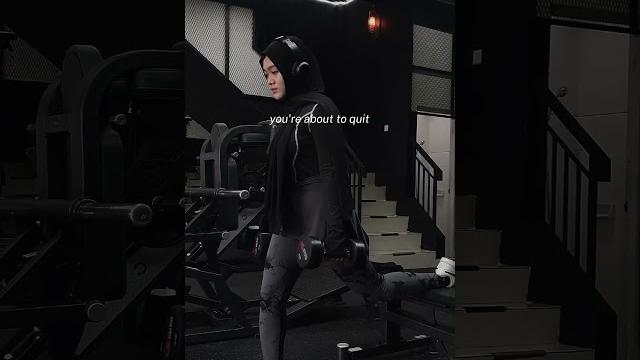 Hijab gym workout day 3 Hijab gym workout day 3