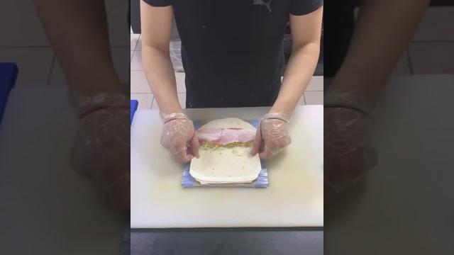 Запеченный ролл тортилья чикен! Запеченный ролл тортилья чикен!
