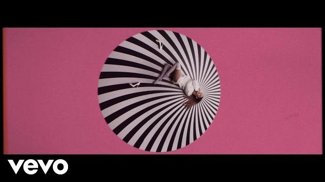 Ariana grande - problem ft. iggy azalea Ariana grande - problem ft. iggy azalea