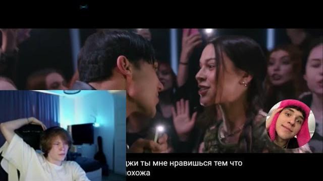Дипинс смотрит: лизогуб - девочка уэнсдей Дипинс смотрит: лизогуб - девочка уэнсдей