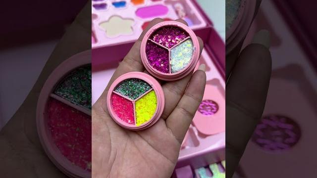 The children's makeup set i arranged for my daughter on june 1st has finally arrived. The children's makeup set i arranged for my daughter on june 1st has finally arrived.