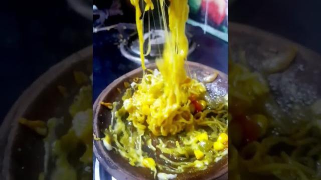 Cheesy maggie #viral #cooking Cheesy maggie #viral #cooking