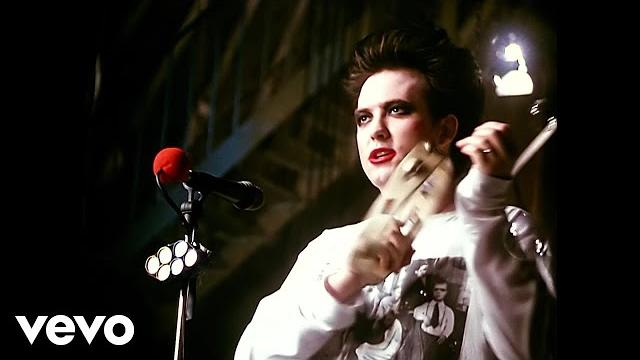 The cure - friday i'm in love The cure - friday i'm in love
