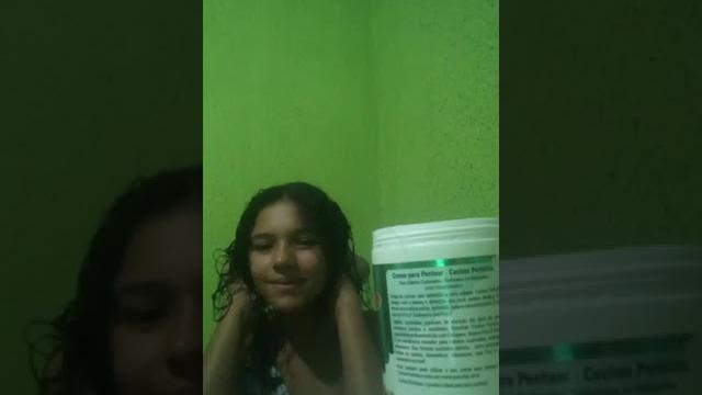 Se arrume -se comigo para ir pra escola Se arrume -se comigo para ir pra escola
