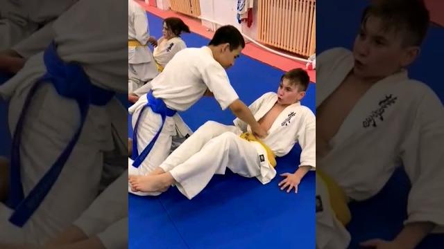 Abs test (gut punch) Abs test (gut punch)