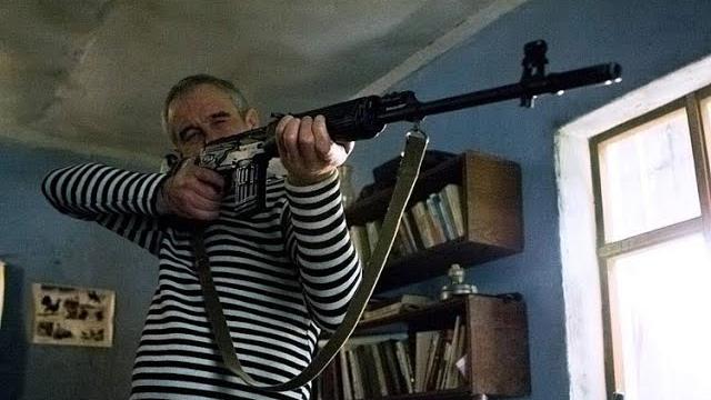 Фильм просто бомба! все смешалось в одну большую мясорубку! прячься. Фильм просто бомба! все смешалось в одну большую мясорубку! прячься.