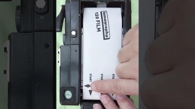Fujica g690 6x9 how to load the film. Fujica g690 6x9 how to load the film.