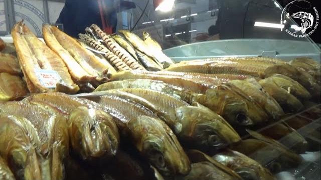 Рыбный рынок якутии отдел копченой рыбы yakutia Рыбный рынок якутии отдел копченой рыбы yakutia