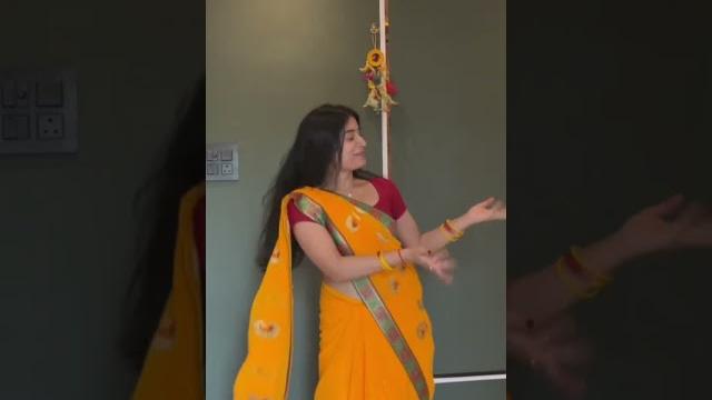 Apne pati ko steps sikhati hui ek mahila 🫶 #anuragsonaliforever #trending #viral #ytshorts Apne pati ko steps sikhati hui ek mahila 🫶 #anuragsonaliforever #trending #viral #ytshorts