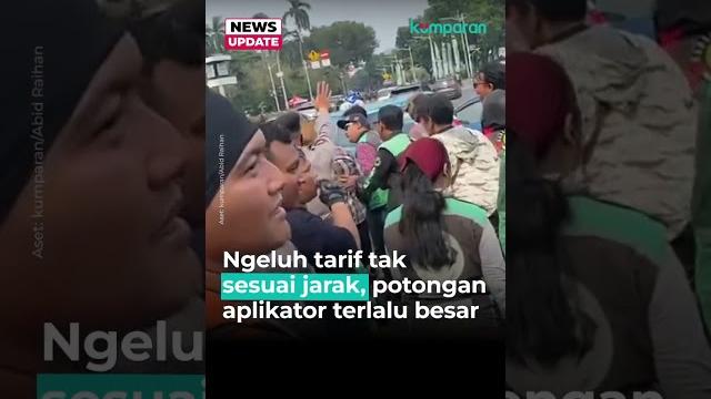Setop ojol yang lagi bawa penumpang buat ikutan demo Setop ojol yang lagi bawa penumpang buat ikutan demo