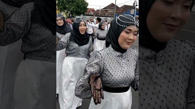 Joget emak emak Joget emak emak