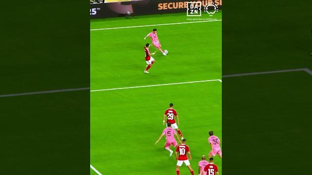 Imagine if messi had scored here… Imagine if messi had scored here…
