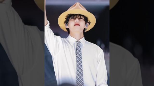 Cute kim taehyung edits in shaky shaky trending song #bts #kimtae #kimtaehyung #shakyshaky Cute kim taehyung edits in shaky shaky trending song #bts #kimtae #kimtaehyung #shakyshaky
