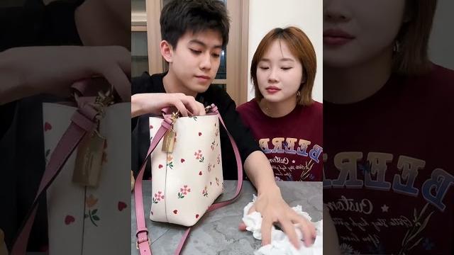情侶間的感同身受 情侶間的感同身受