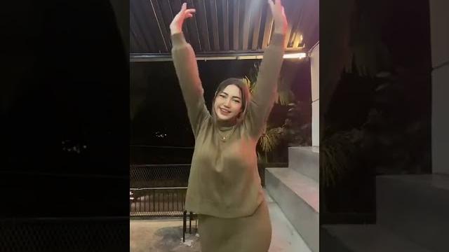 Tangan diatas Tangan diatas
