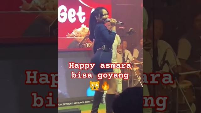 Happy asmara bisa goyang hot Happy asmara bisa goyang hot