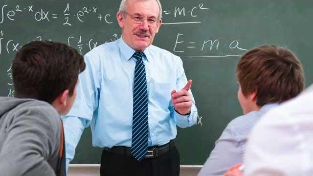 Most teachers use wikipedia, study finds Most teachers use wikipedia, study finds