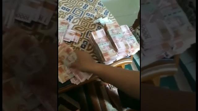 Wayahe bayar purell #karaoke #lc #dangdut #joget #shorts #janda #pemersatubangsa #biduan #viral Wayahe bayar purell #karaoke #lc #dangdut #joget #shorts #janda #pemersatubangsa #biduan #viral