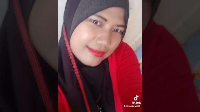 Rina dewi Rina dewi