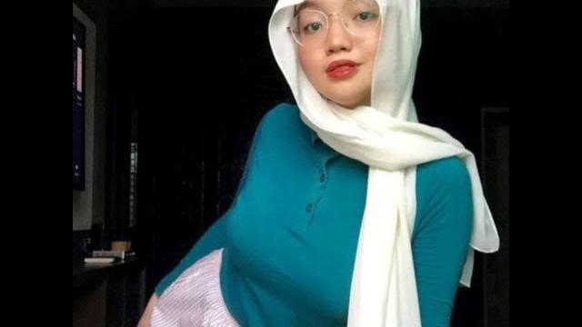 Bigo live cewe jilbab b*kong sem*g Bigo live cewe jilbab b*kong sem*g