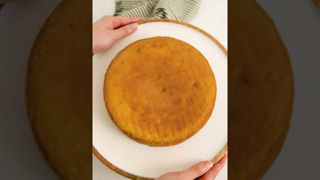 Simple vanilla cake Simple vanilla cake