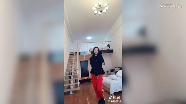 【tik tok】【抖音】最近超火的魔性舞蹈合集!.flv 【tik tok】【抖音】最近超火的魔性舞蹈合集!.flv