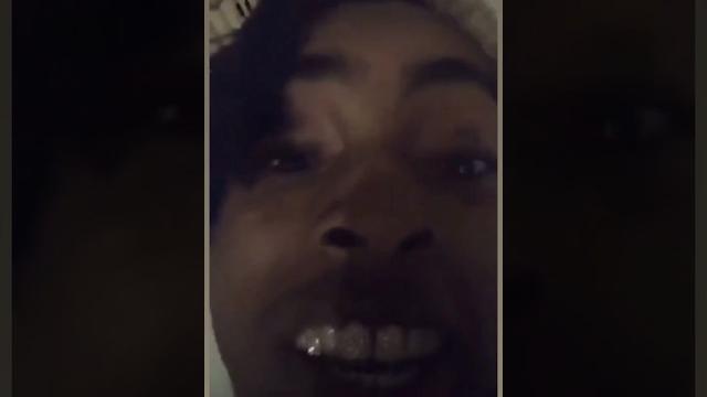 She eat pussy, and so do i... She eat pussy, and so do i...