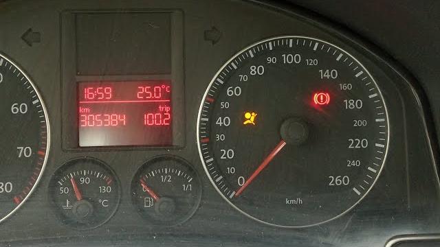 Горит airbag, но все подушки безопасности целые. Горит airbag, но все подушки безопасности целые.