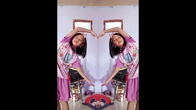 Like putri naya Like putri naya