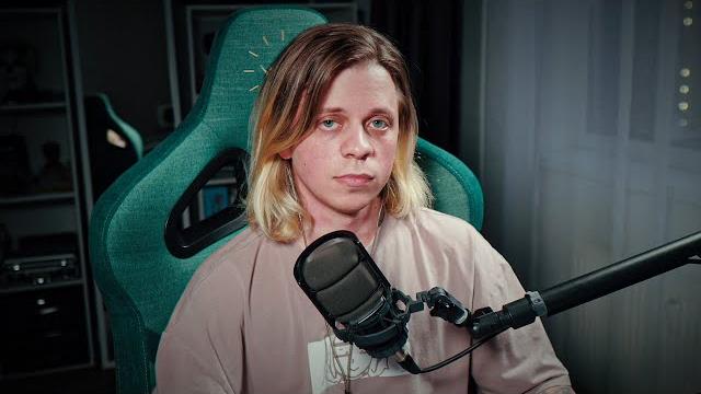 Кажется, пришло время серьезно поговорить... Кажется, пришло время серьезно поговорить...