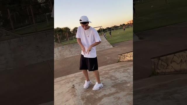 Eu dançando antigamente vs eu dançando hoje em dia Eu dançando antigamente vs eu dançando hoje em dia