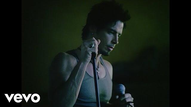 Audioslave - like a stone (official video) Audioslave - like a stone (official video)