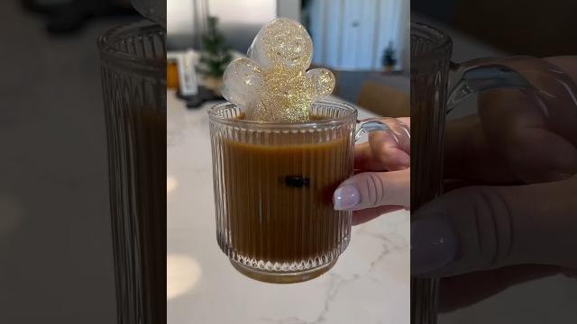 Fun christmas themed drinks #asmr #satisfying #viral #fyp #christmas #shorts #drink #recipe Fun christmas themed drinks #asmr #satisfying #viral #fyp #christmas #shorts #drink #recipe