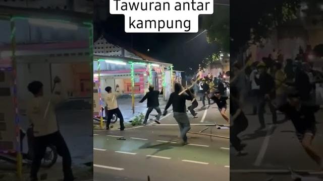 Tawuran antar kampung #shortvideoviral #video #viral #shortvideo Tawuran antar kampung #shortvideoviral #video #viral #shortvideo