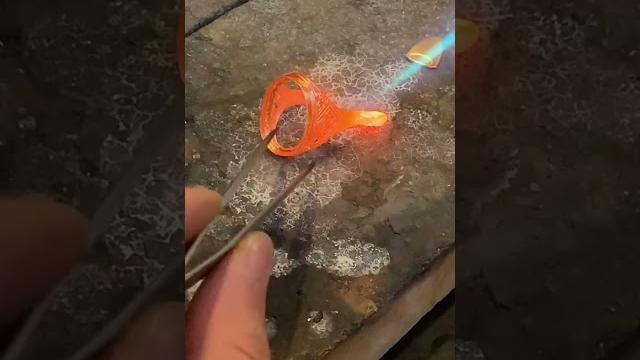 Making a gold and gemstone ring is really beautiful #shorts #gold #viral #jewellry #video #sil Making a gold and gemstone ring is really beautiful #shorts #gold #viral #jewellry #video #sil
