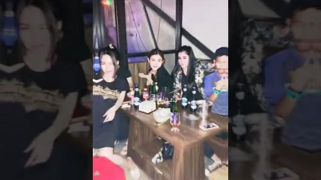 Tik tok hot mama muda id : anjani chocita Tik tok hot mama muda id : anjani chocita