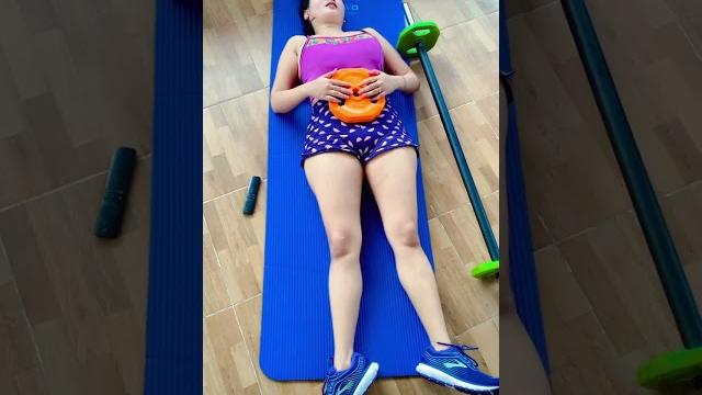 Latihan membentuk lengan bahu Latihan membentuk lengan bahu