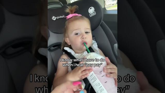 Do you share with your siblings? #fyp #viral #starbucks #drinks #siblings #sister #real #relatable Do you share with your siblings? #fyp #viral #starbucks #drinks #siblings #sister #real #relatable