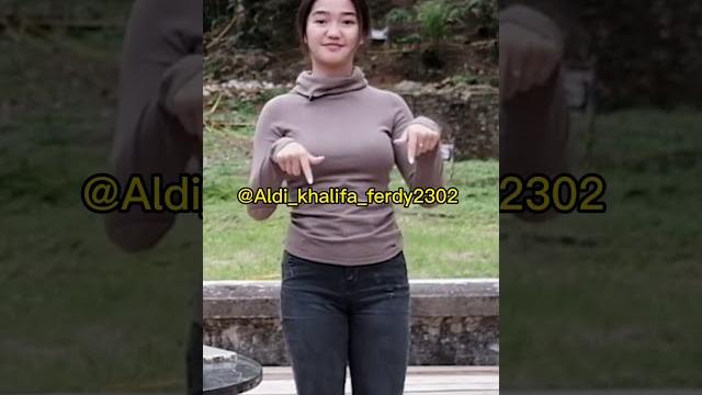 Goyang chika tiktok bikin gagal fokus pria #chikatiktok #viraltiktok #gagalfokus #tiktok #share Goyang chika tiktok bikin gagal fokus pria #chikatiktok #viraltiktok #gagalfokus #tiktok #share