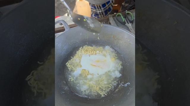 Simple sale cooking sakura noodles with eggs for sale 7500 #food #foodie #culinary #selling ideas Simple sale cooking sakura noodles with eggs for sale 7500 #food #foodie #culinary #selling ideas