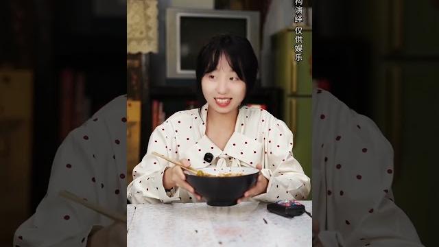 不同年代吃外卖#年代感 #怀旧 #童年回忆 #美食分享 #外卖 不同年代吃外卖#年代感 #怀旧 #童年回忆 #美食分享 #外卖