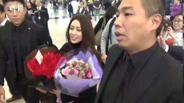 【明日開騷】酒井法子抵港 未回應小室哲哉引退事件 【明日開騷】酒井法子抵港 未回應小室哲哉引退事件