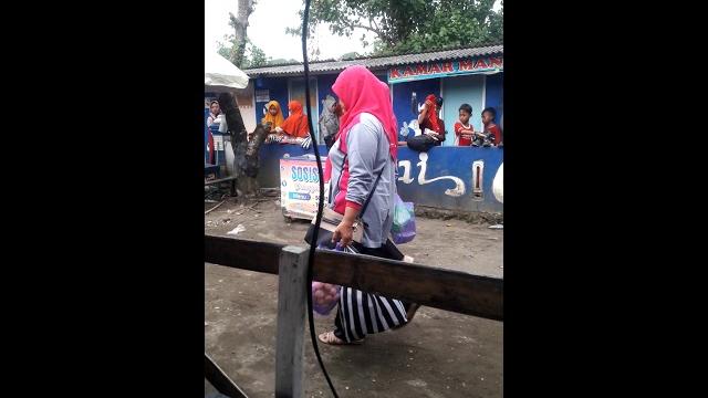 Ngintip abg dikamar mandi Ngintip abg dikamar mandi